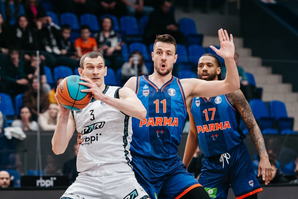    В ближайшее время нижегородцы и пермяки сыграют два матча подряд