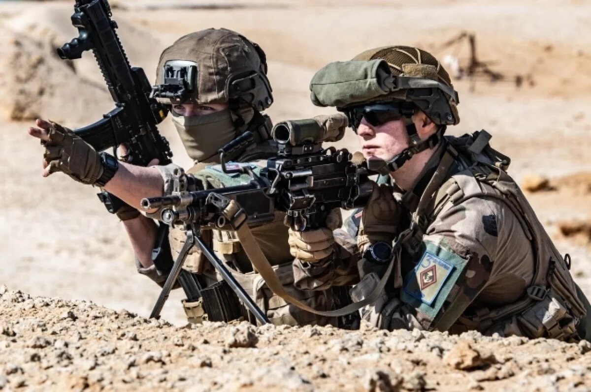    Telegraph: Британия может разместить войска на Украине на пять лет