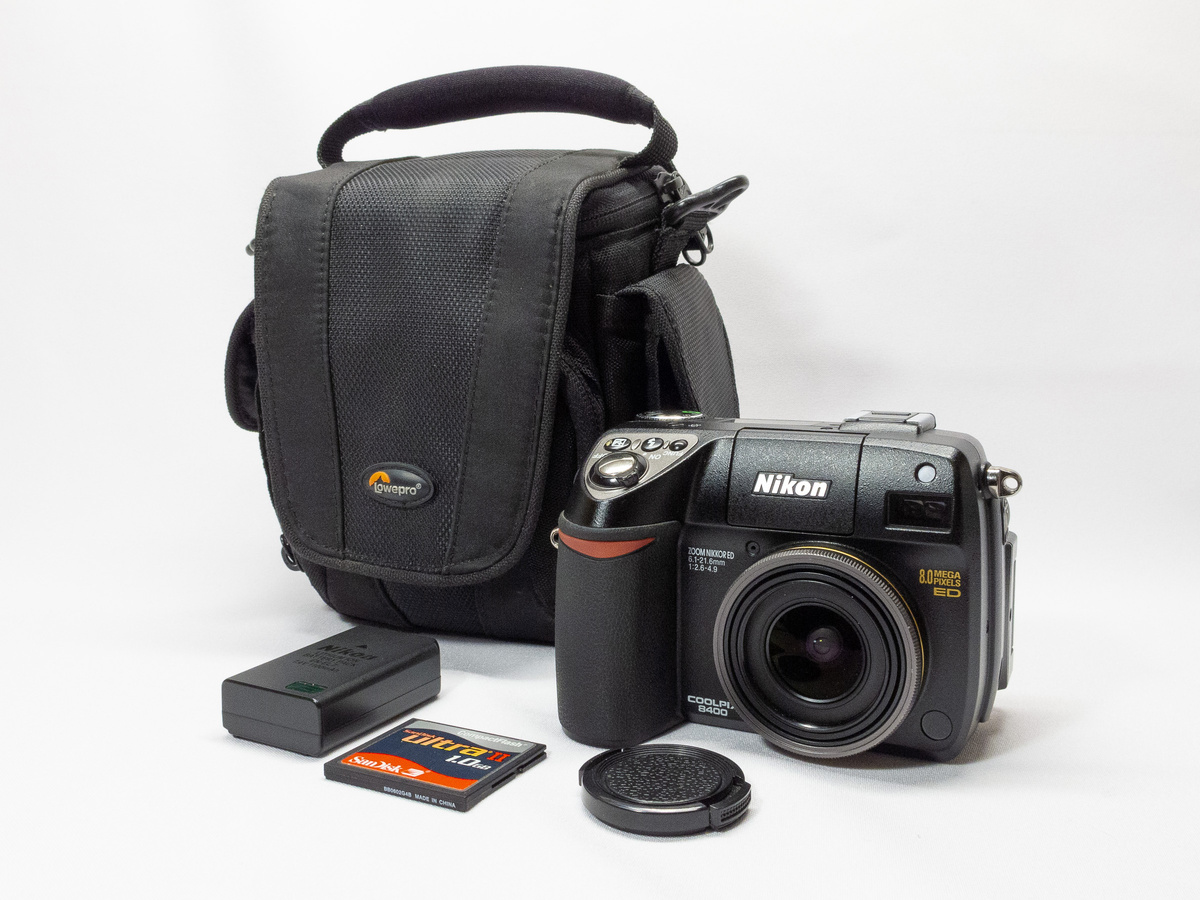 Nikon Coolpix E8400, личный экземпляр в коллекции