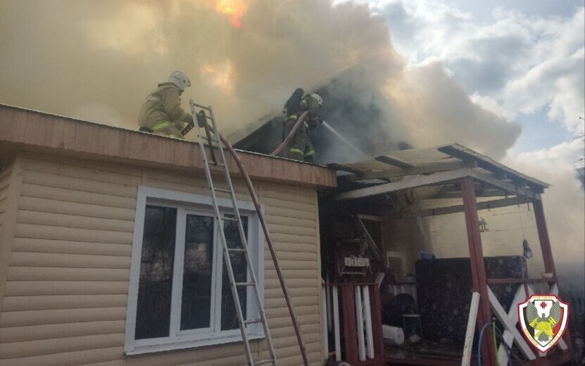    Неисправный пылесос загорелся и едва не привел к трагедии в Малой Пурге