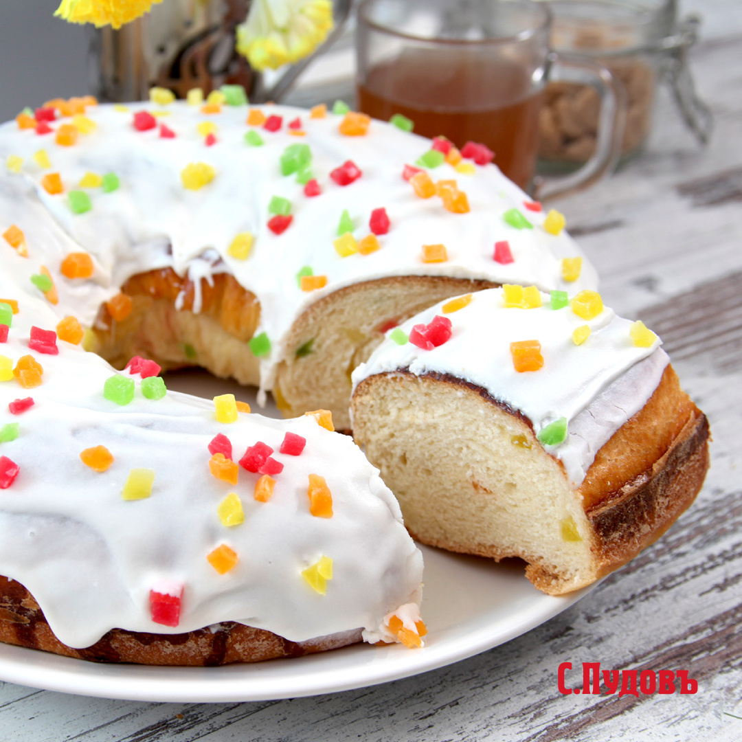 Пасхальный рулет с сюрпризом: ароматная глазурь и сладкие цукаты внутри!