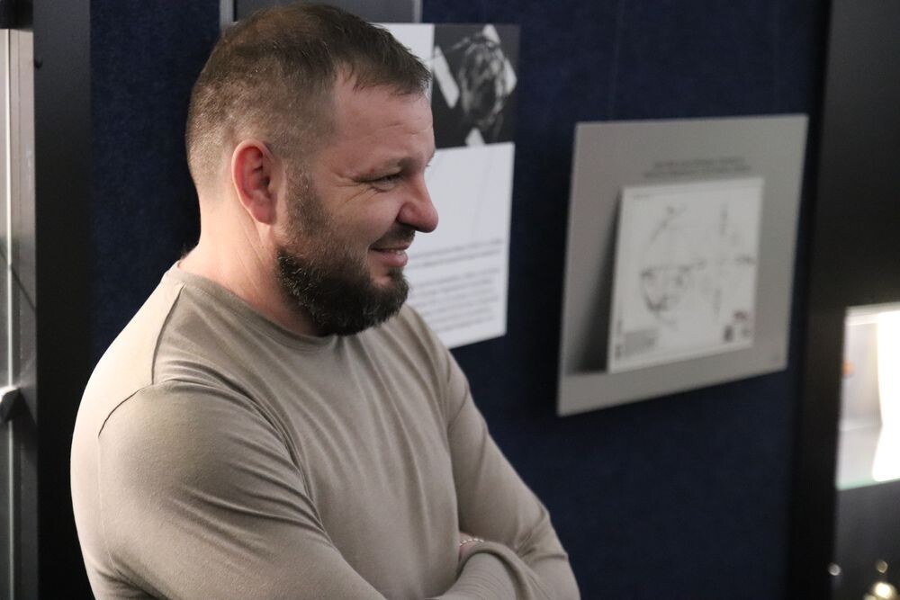  Руководитель астрокомплекса и обсерватории Московского планетария Александр Перхняк: