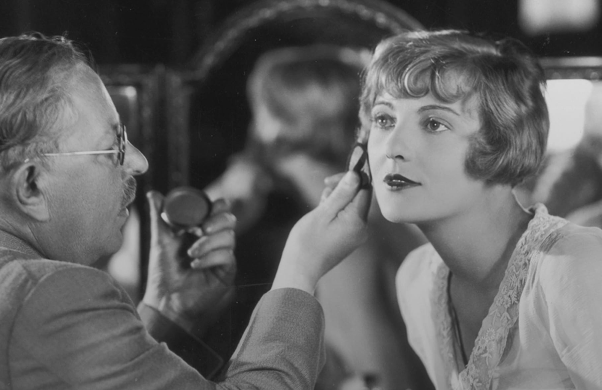 Фото: maxfactor.com