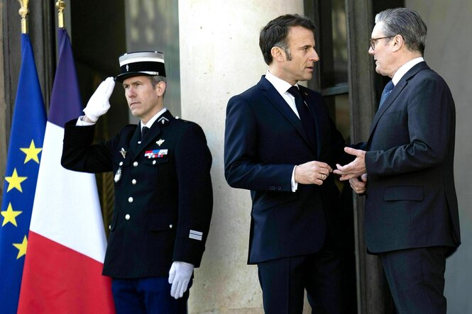 Кир Стармер и Эммануэль Макрон 27 марта. Фото: Lauren Hurley/Avalon/imago.