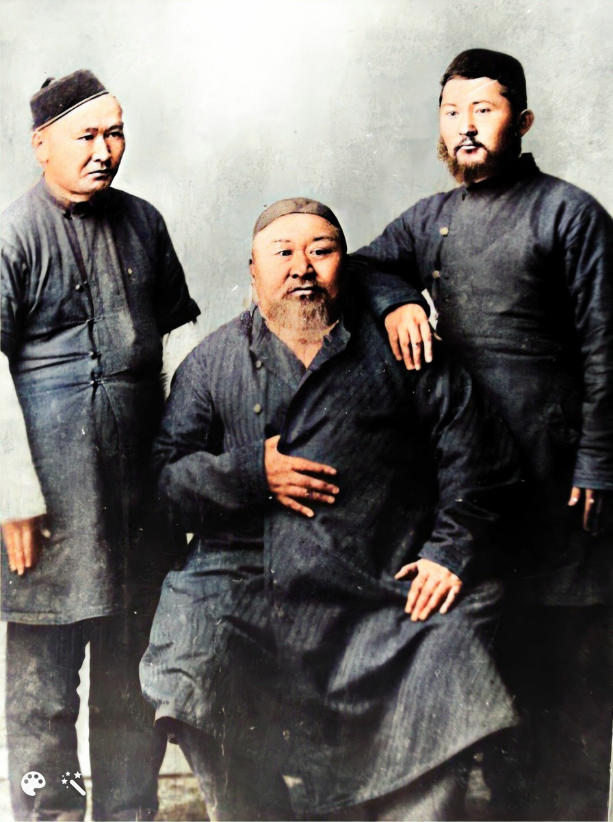 
Абай Кунанбаев (фото в цвете)
Источник: ru.wikipedia.org