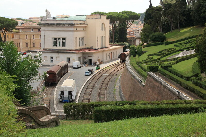 Железнодорожная станция Ватикана