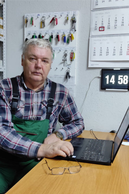 Инженер ТСЖ «Прогресс» Виктор Новосёлов, разработавший умное решение для МК