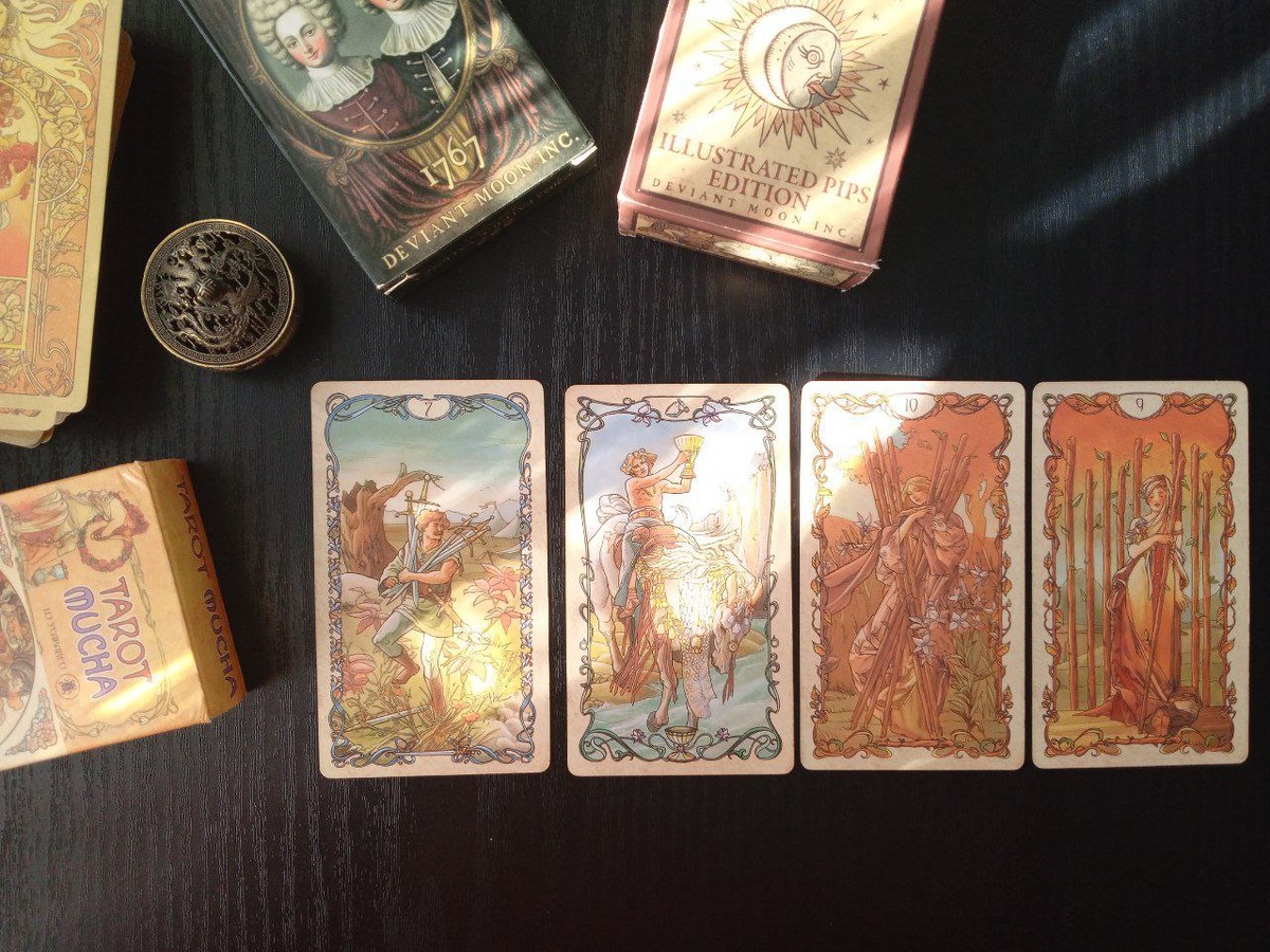 Ответ смотрим на колоде Таро А.Мухи