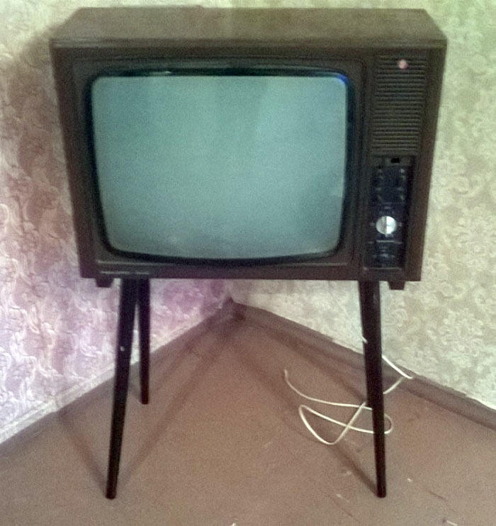 Телевизор "Рекорд"