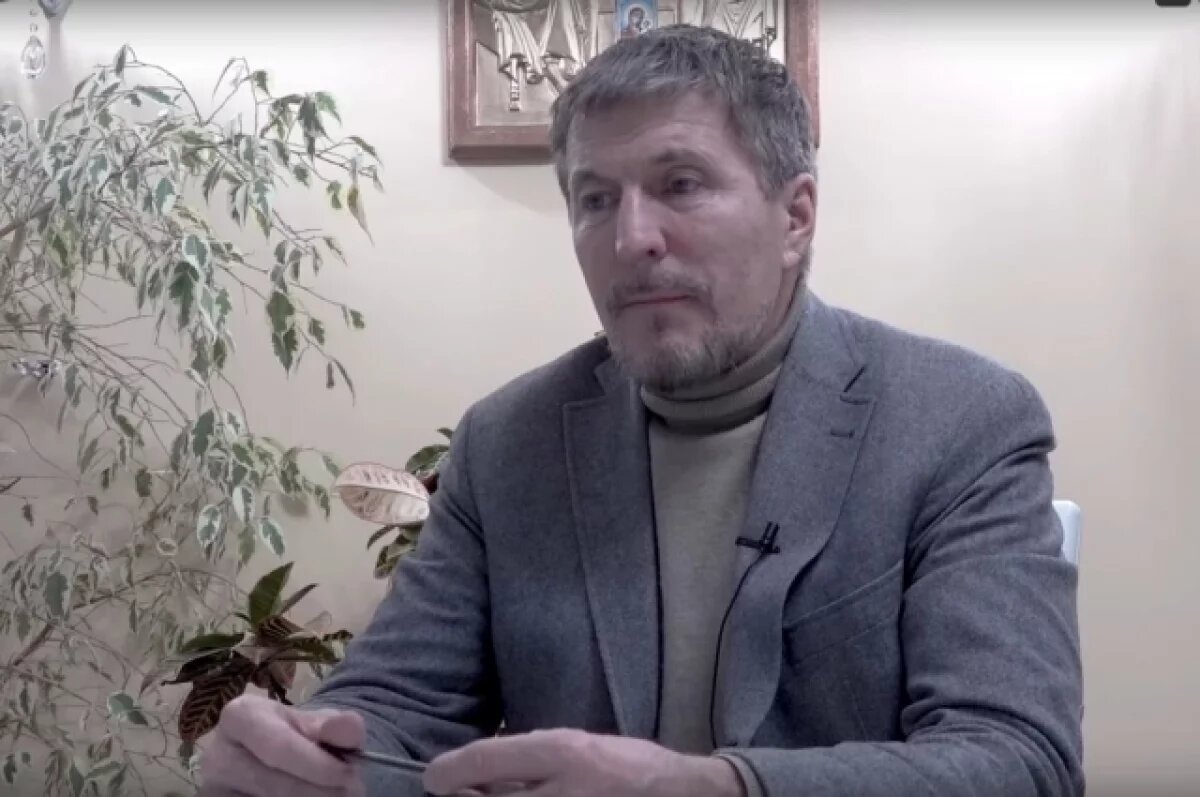    Олег Хараськин в своём видео рассуждает об отношениях России и Украины