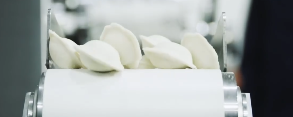 Изготовление пельменей и вареников на аппарате СД-800 