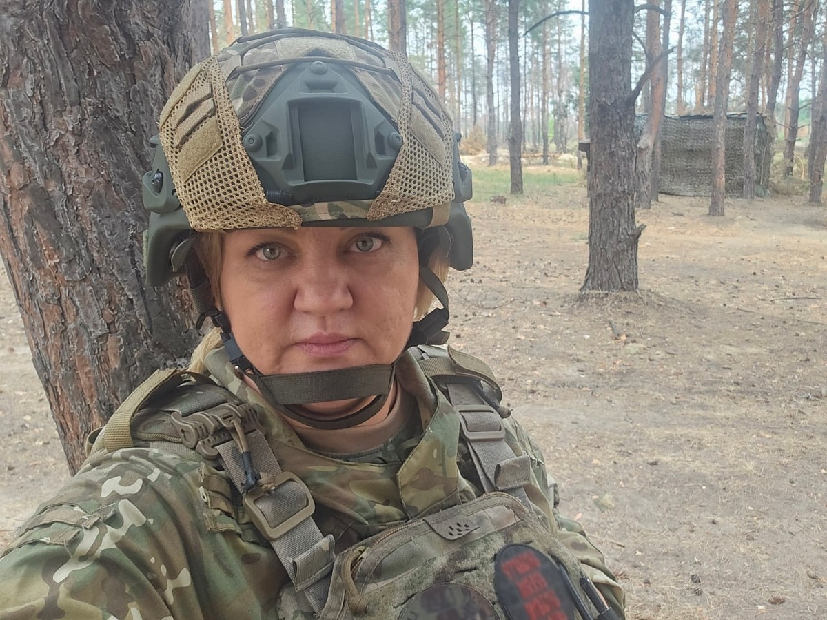 Шаманская все обвинения депутата отрицает, кроме того, требует проверить его на клевету и госизмену. Фото: Оксана Шаманская/«ВКонтакте»