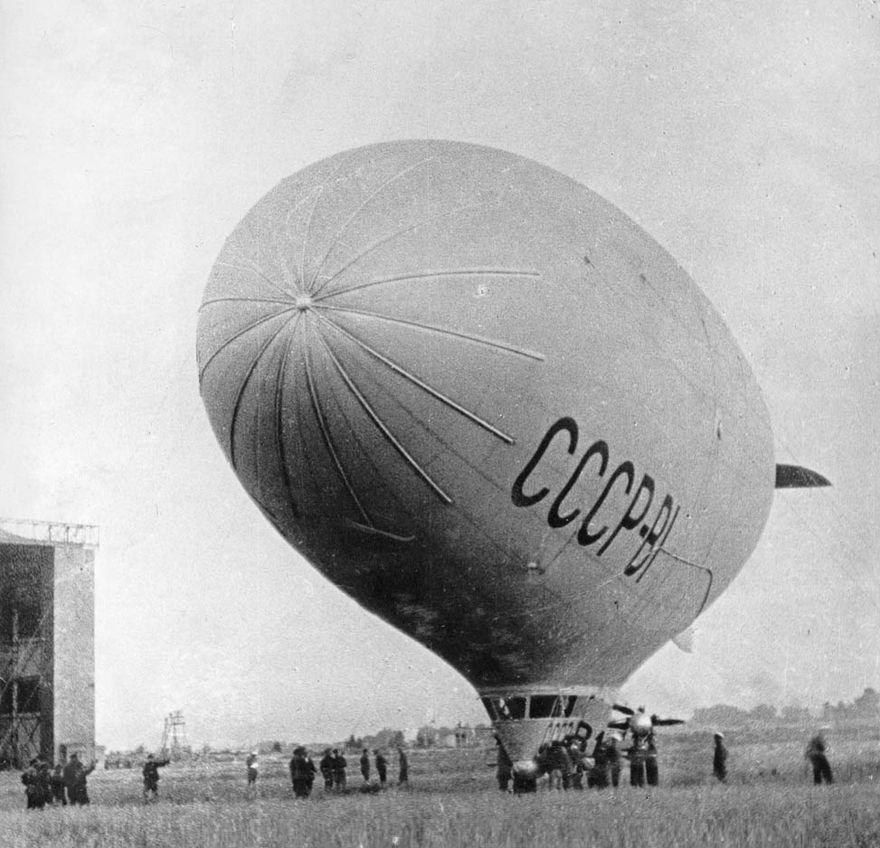 Дирижабль В-1
