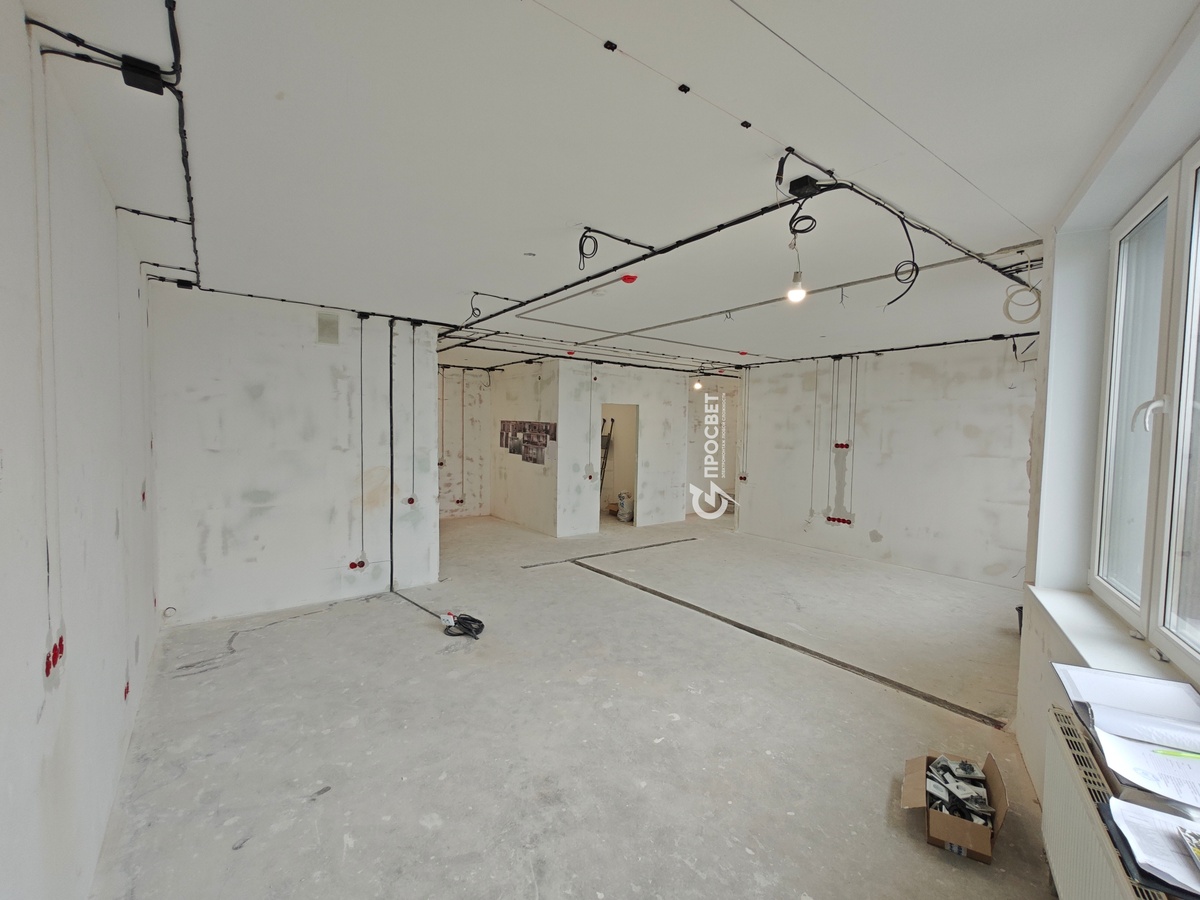 Электромонтаж в квартире/доме с уже оштукатуренными стенами