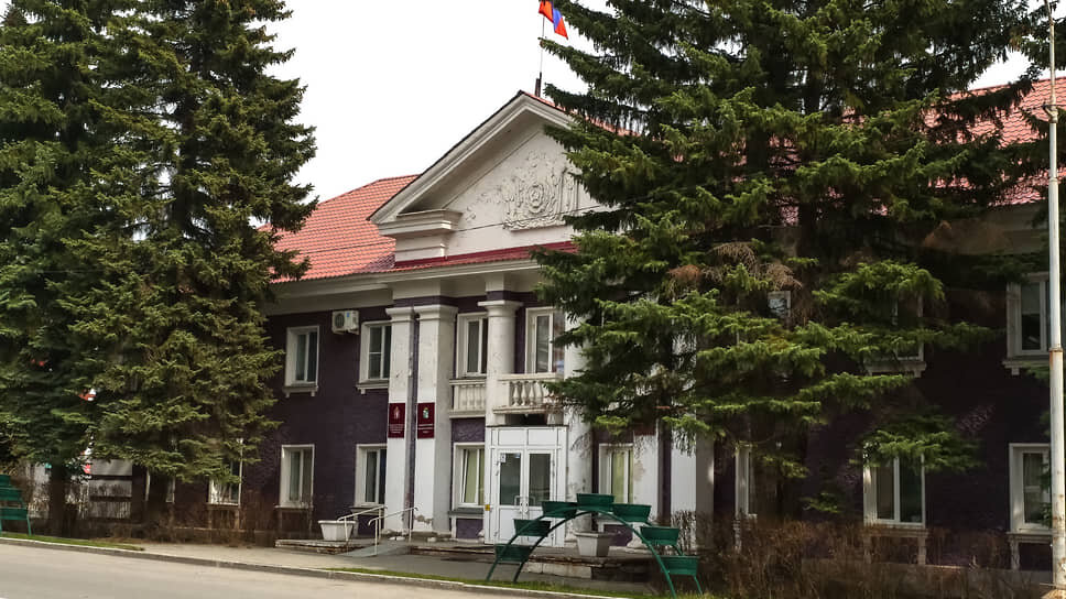 На места в думе Ревды претендуют 17 из 20 бывших депутатов.📷Фото: Евгения Яблонская / Коммерсантъ