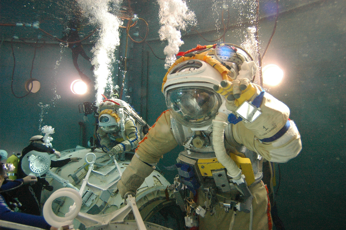 Испытания в гидробассейне ЛЭТИ.