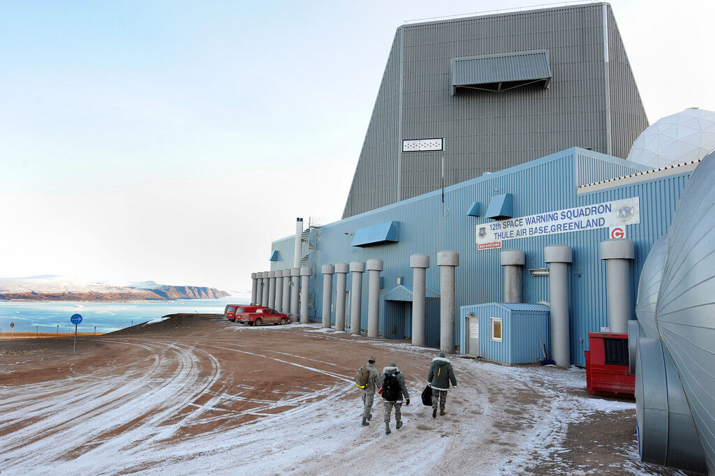Американская база Туле в Гренландии
