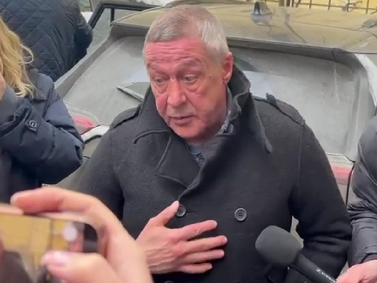 Михаил Ефремов