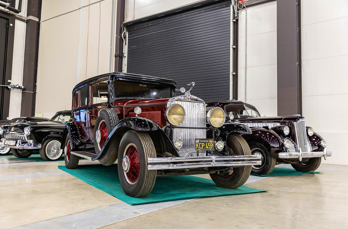    «Олдтаймер-Галерея» объединяет реставрационные мастерские, исторические автоклубы, частных коллекционеров и владельцев олдтаймеров, янгтаймеров, автомобильно-мотоциклетной экзотики и пр.   
Светлана Парфенова