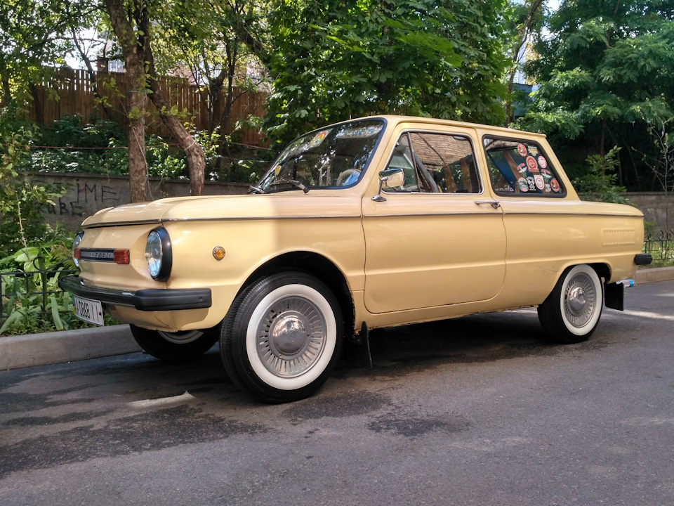 ЗАЗ-965 цвета "Примула".