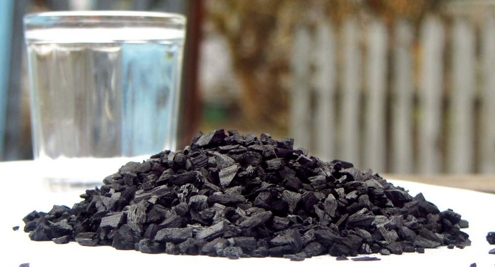 Как нельзя чистить самогон: ТОП–5 самых опасных способов