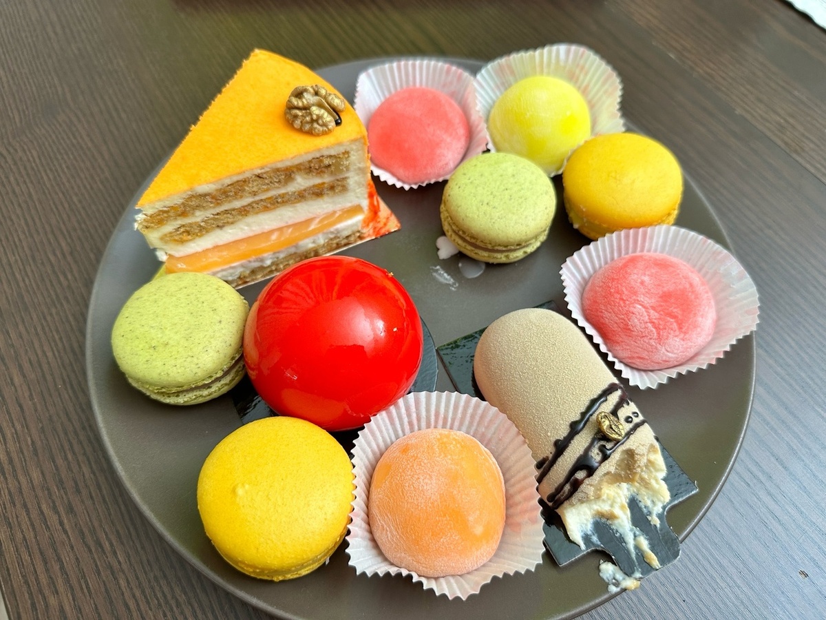 Пирожное - моя слабость...