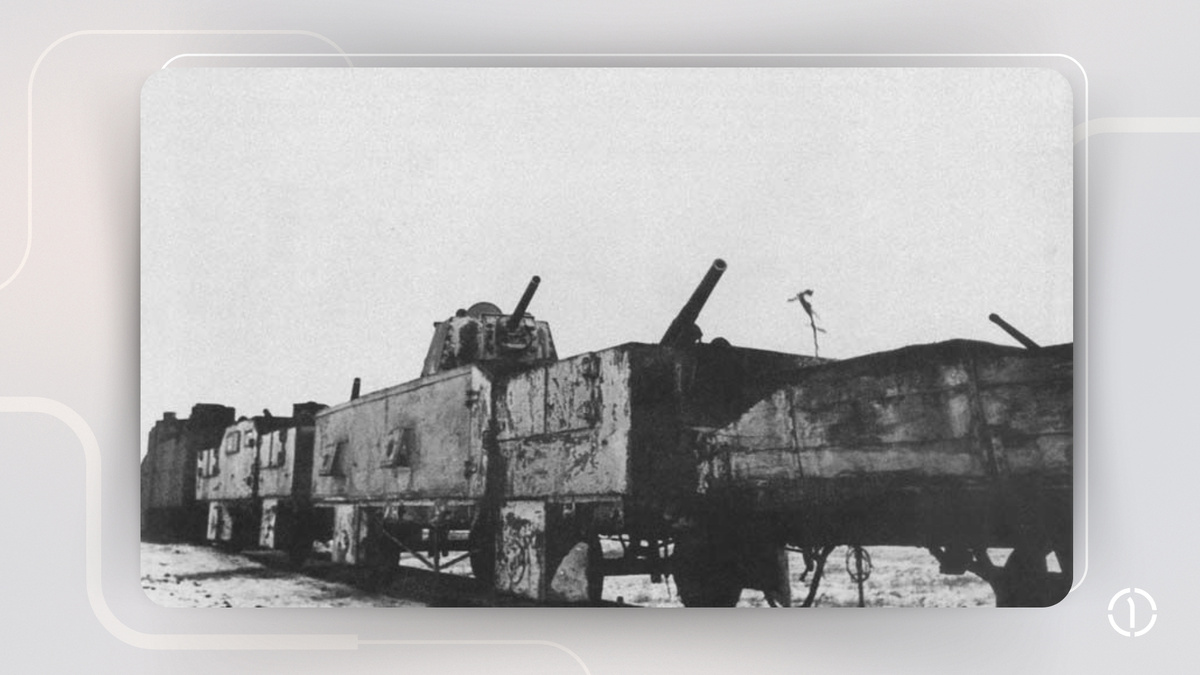 Бронепоезд «Народный мститель» выходит на огневую позицию. 

Зима 1943 года