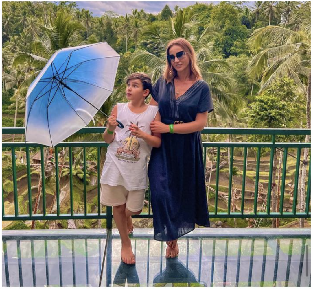 Анфиса Чехова с сыном Соломоном