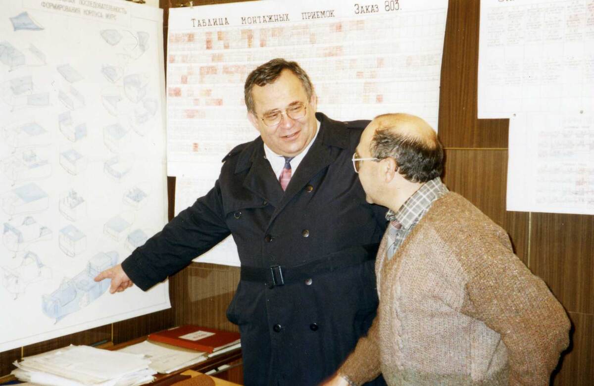 Система контроля за исполнением поручений у Павла Стеблина была жесткой. Он держал в голове каждую позицию производственного плана.