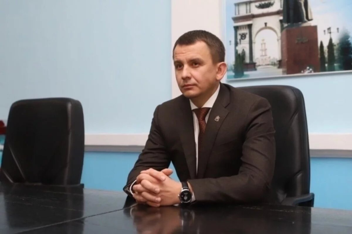    Займётся семьёй.