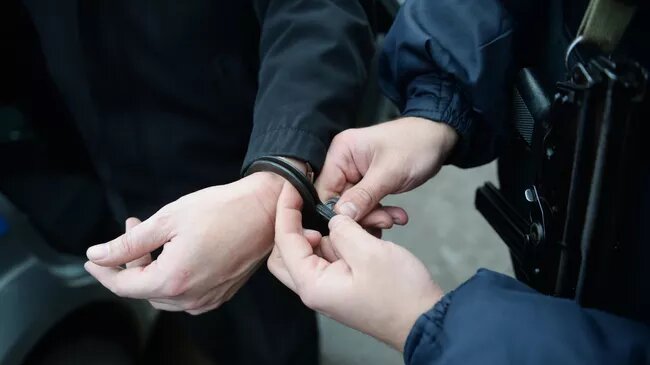    В Оренбурге местный сутенер организовал пикантные услуги Марина Шарт