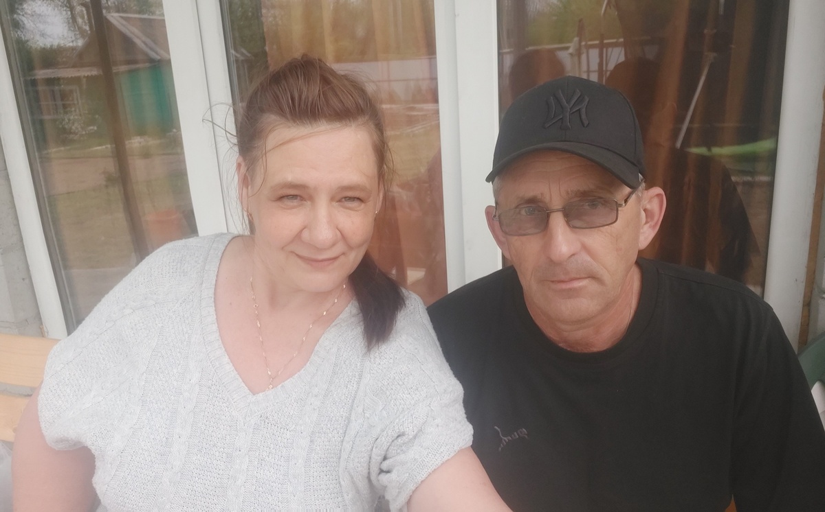 На шашлыках у друзей. 