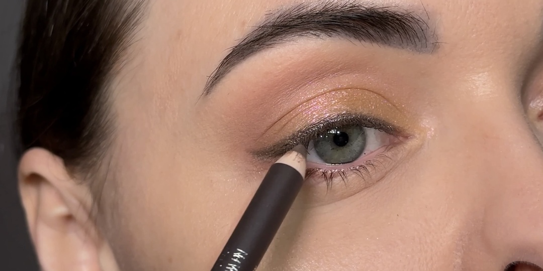 Красивый и простой МАКИЯЖ глаз ЗА 5 МИНУТ | Пошаговый урок