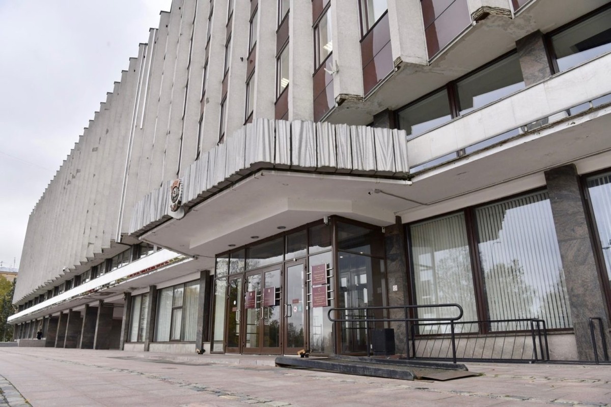    Мэрия Петрозаводска. Фото: "Республика"/Оксана Кудряшова