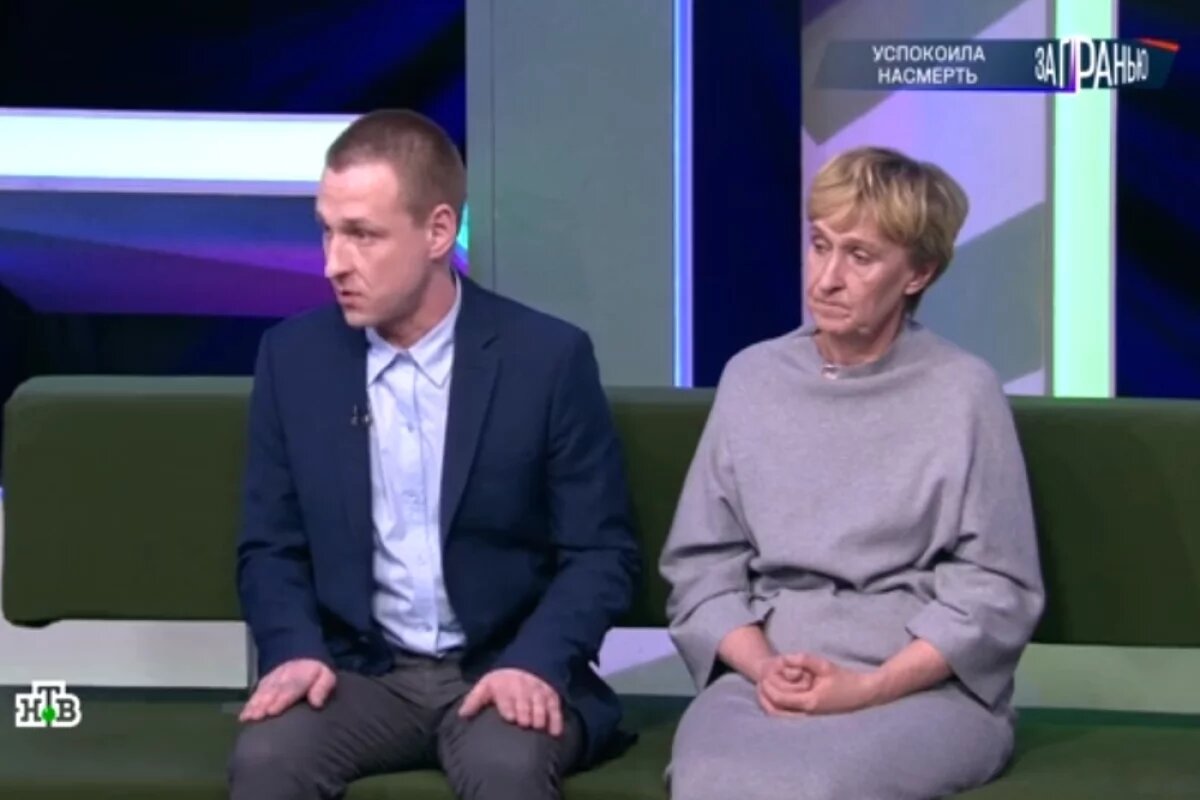 Бабушка и отец умершего мальчика говорят, что до сих пор не могут осознать случившееся. Кадр телеканала НТВ