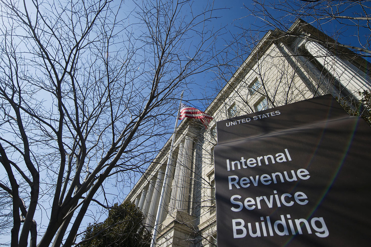 Здание офиса IRS в Вашингтоне, округ Колумбия