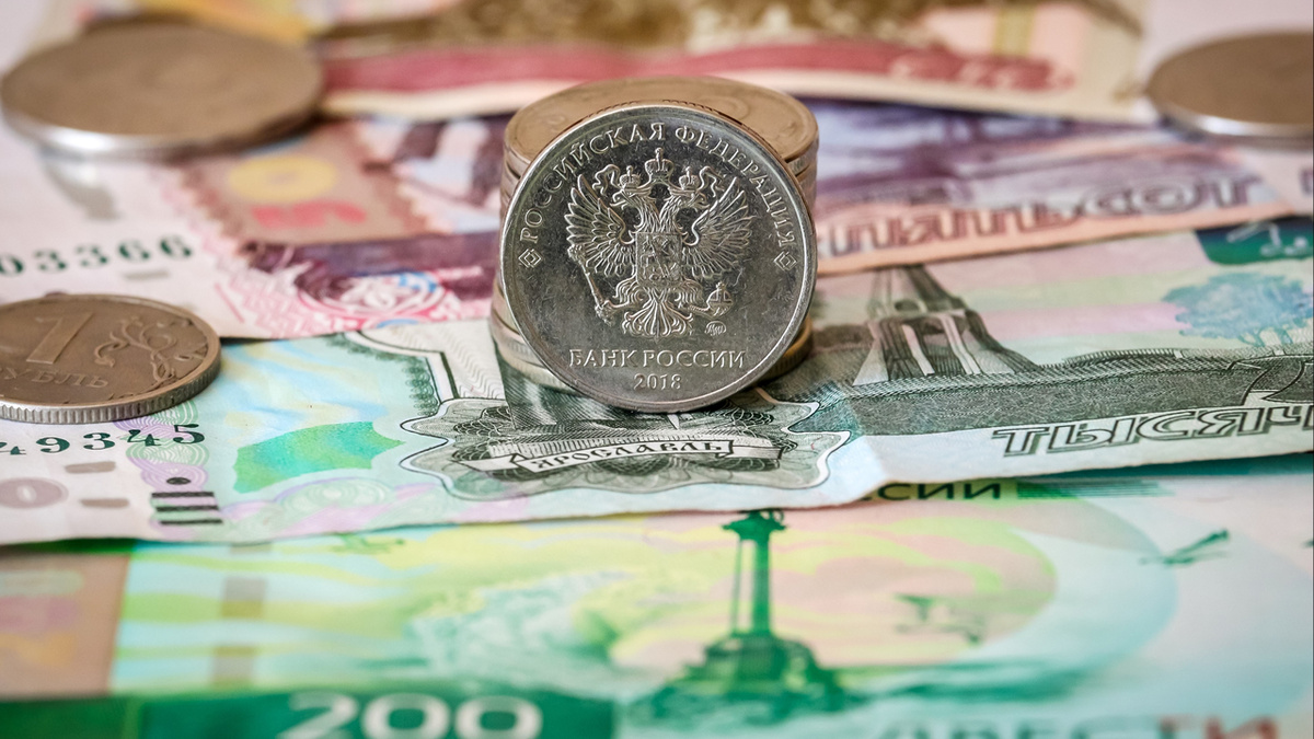 Российская экономика: между ростом цен и спадом активности