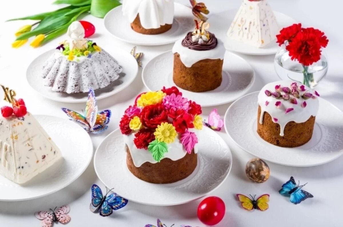    Если вы готовите кулич дома, стоит запланировать время заранее — тесто любит тишину и тепло.