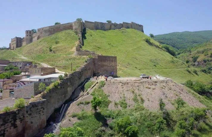 Крепость Нарын- Кала Изображение в свободном доступе