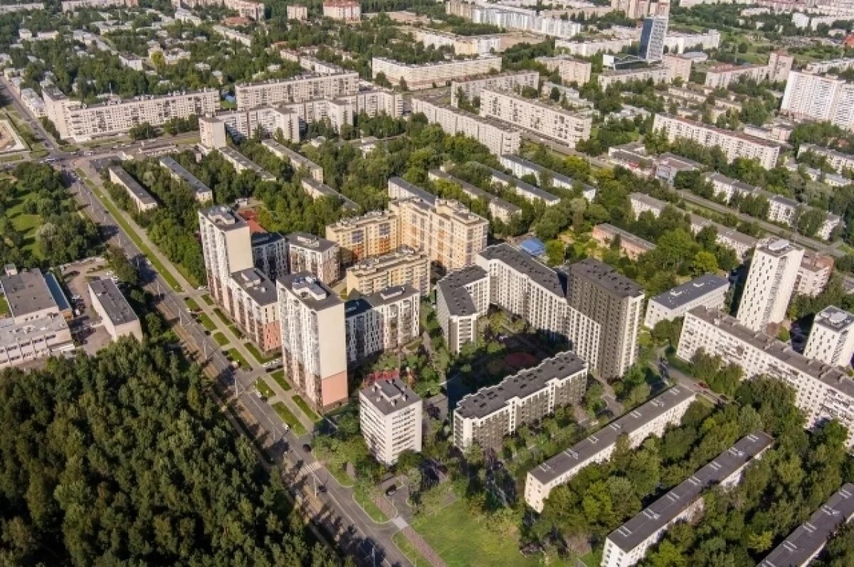    Более 300 семей в Петербурге улучшили жилищные условия по реновации