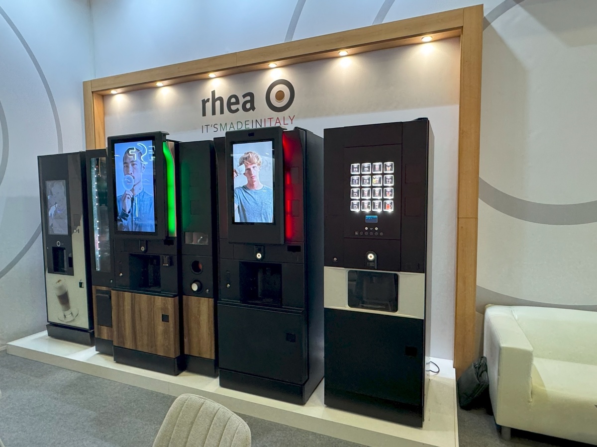 rhFS2.Touch с 32-дюймовым сенсорным экраном