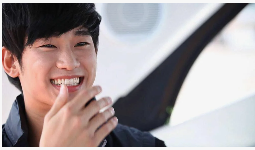 Снимок с экрана монитора. Специально ставлю фото где он не выглядит униженным.