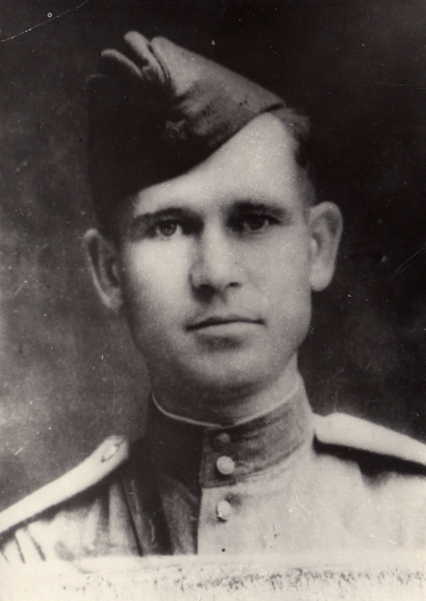 Фото из открытых источников. Герой Советского Союза Михаил Иванович Данилов.