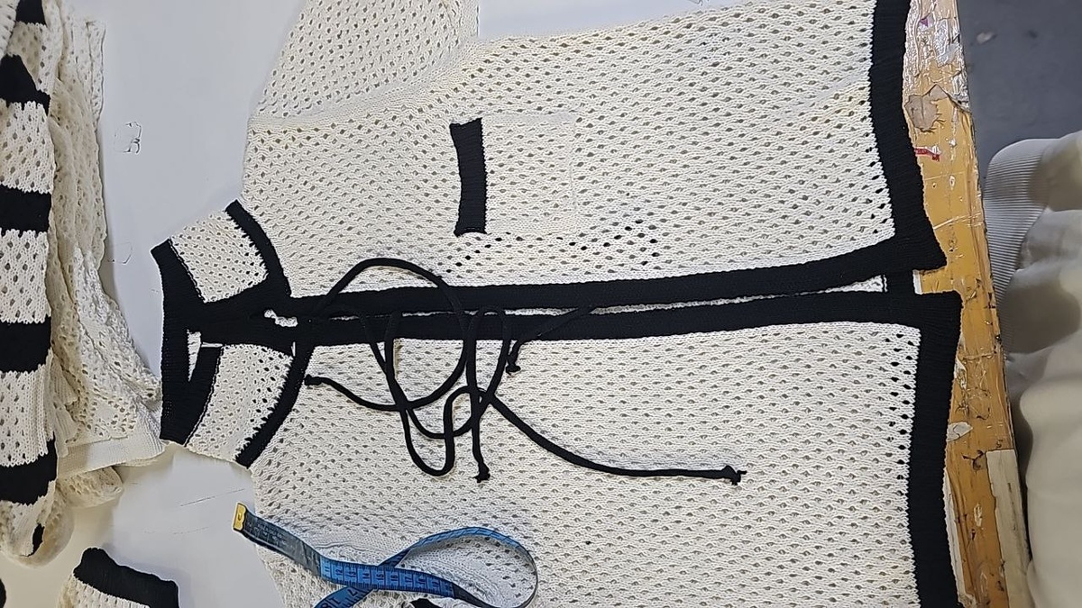 Женский костюм с юбкой от MIABONILA