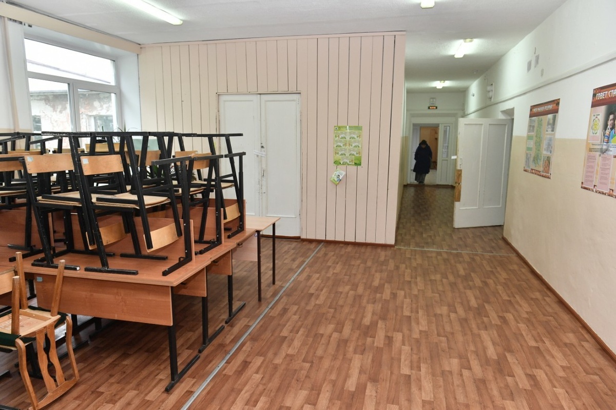    Школа в поселке Муезерский. Фото: "Республика"/Сергей Юдин