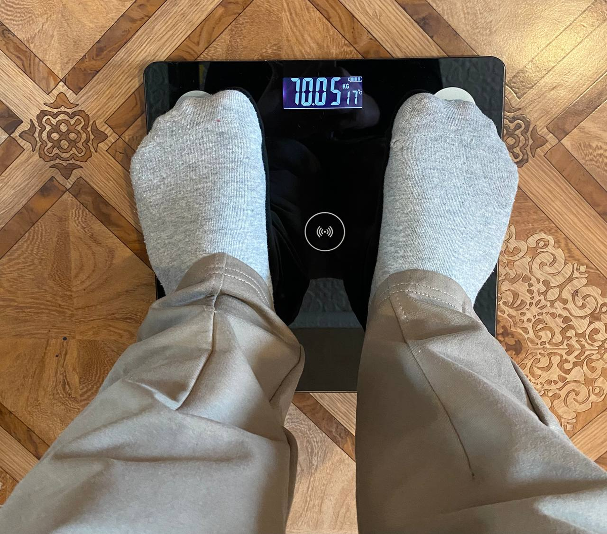 Вес на 26 февраля .