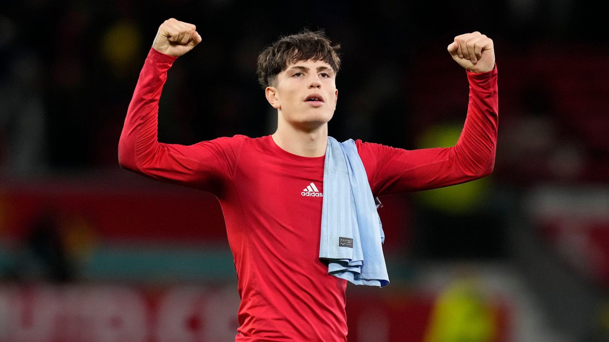 Алехандро Гарначо после финального свистка в матче с Астон Виллой