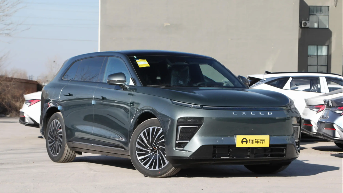 2025 Extended Range 4WD Max 