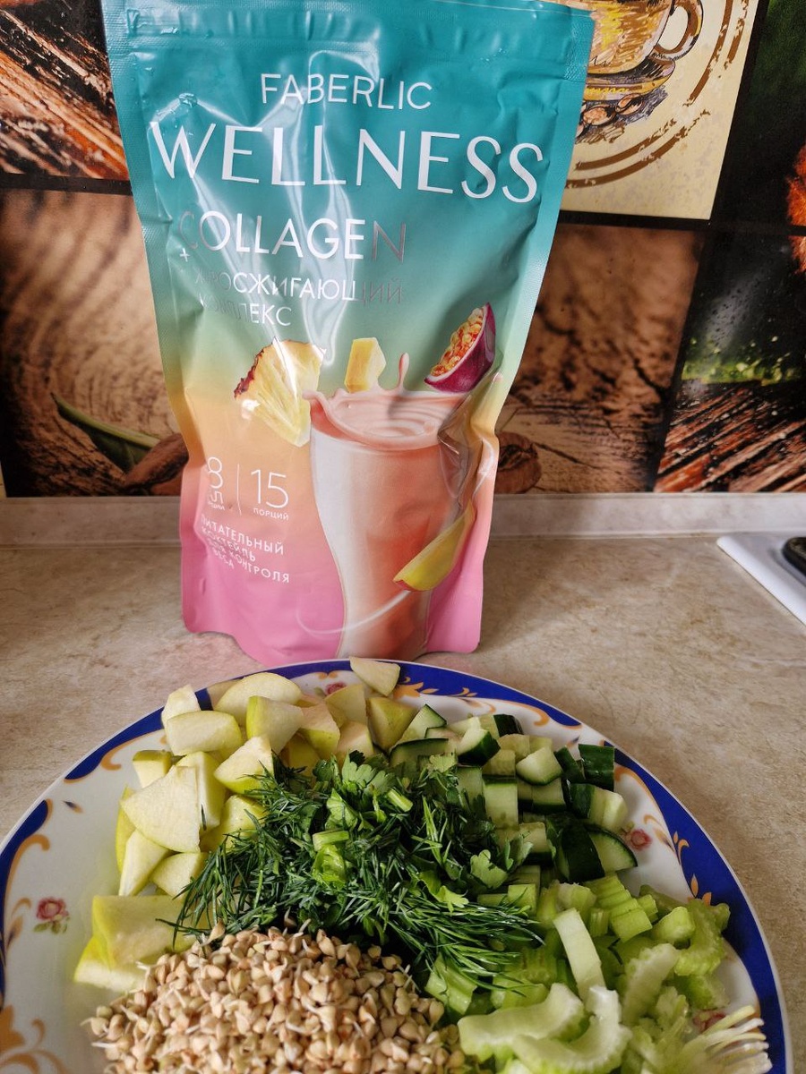 Готовим смузи с коктейлем