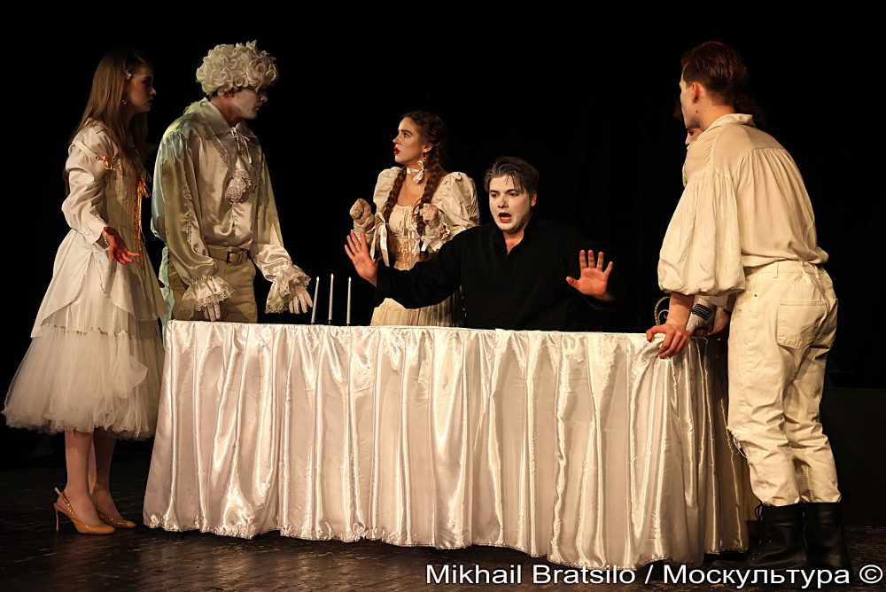 Эльмира - Елизавета Коровина, Клеант - Николай Резков,
